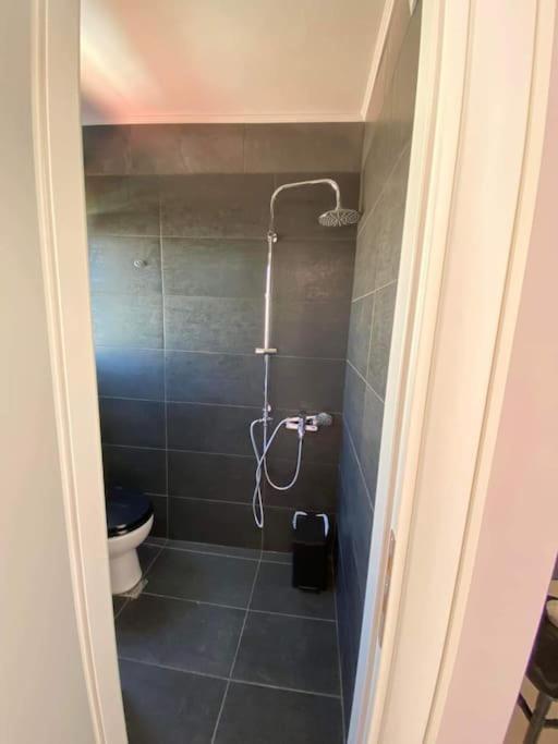 Ferienwohnung Lavrio 1Bdr Penthouse 7 Min On Foot From The Port Exterior foto