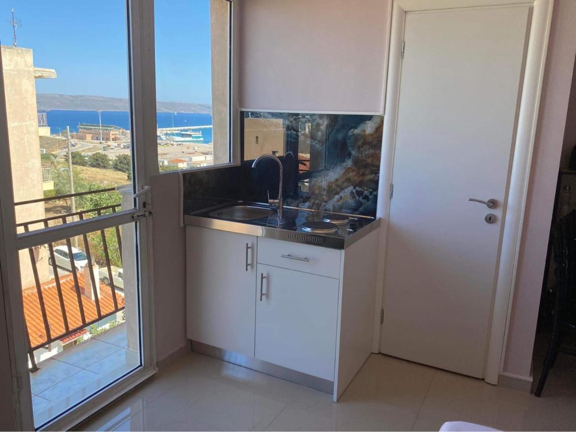 Ferienwohnung Lavrio 1Bdr Penthouse 7 Min On Foot From The Port Exterior foto