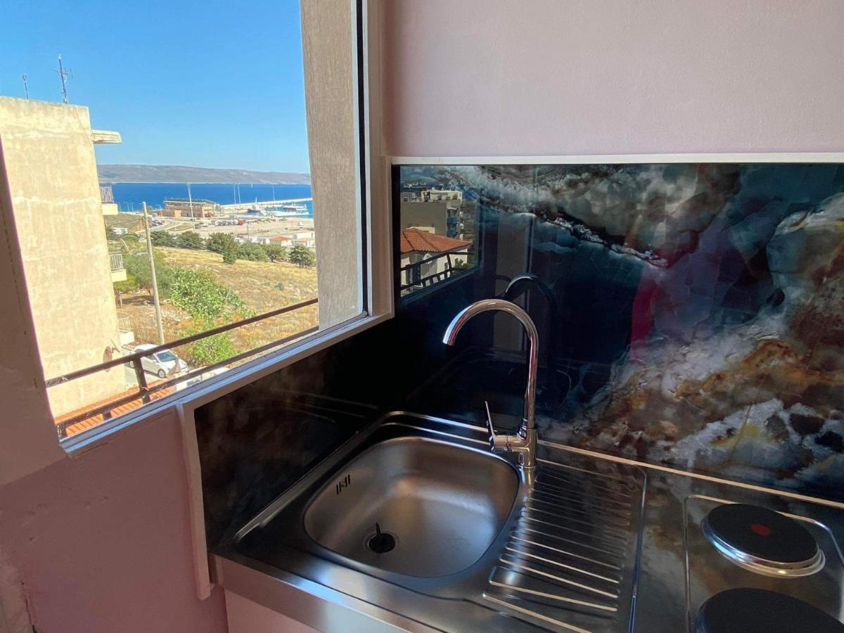 Ferienwohnung Lavrio 1Bdr Penthouse 7 Min On Foot From The Port Exterior foto